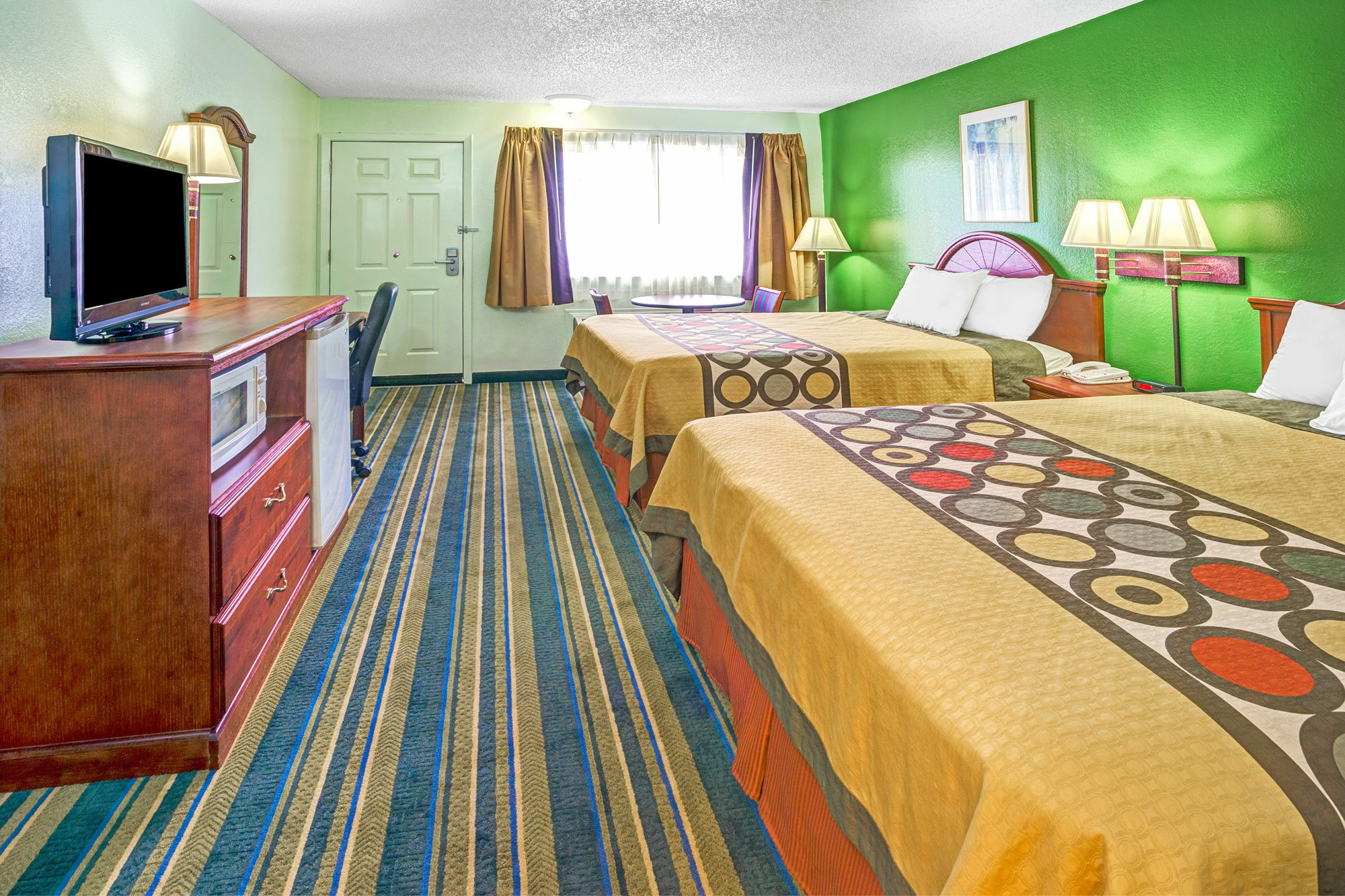 Hotel Super 8 By Wyndham Yreka Extérieur photo